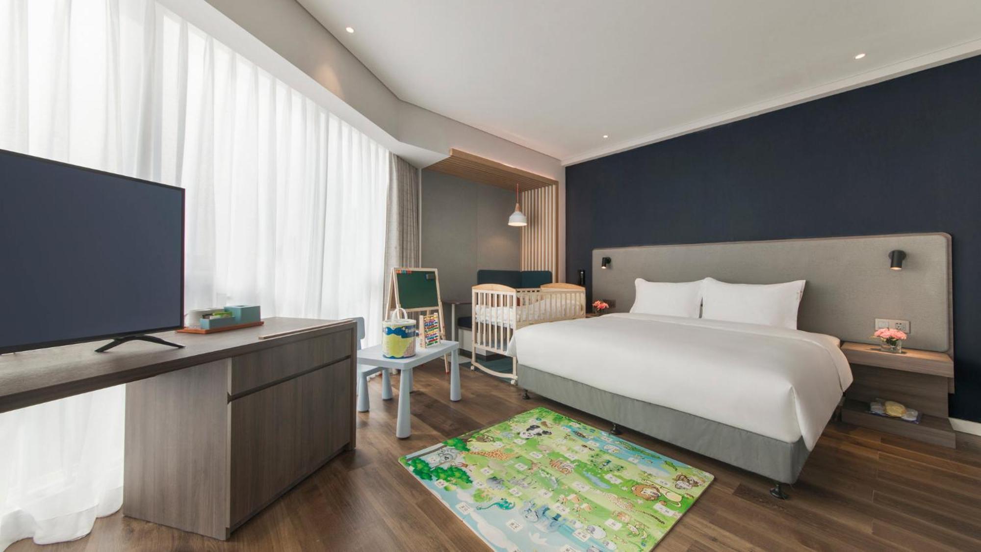 Holiday Inn Express Liyang Huafu By Ihg Exterior photo